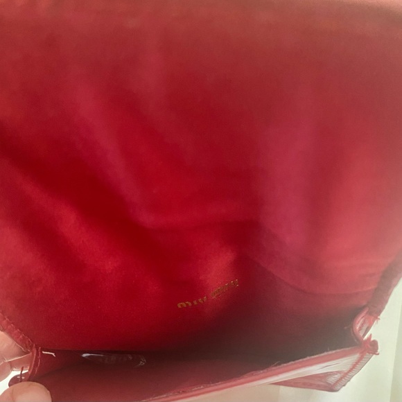 Miu Miu Red Pouch - Picture 5 of 5